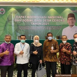 Kepala Dinas Komunikasi dan Imformatika Kabupaten Pesisir Selatan, Junaidi S.Kom, ME saat mengikuti Rakornas dan Sosialisasi Desa Cerdas di Jakarta.
