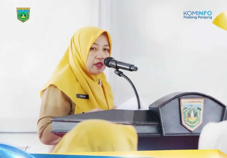 Kepala Dinas Kesehatan (Dinkes) Padang Panjang, dr. Faizah. Foto: Kominfo Padang Panjang