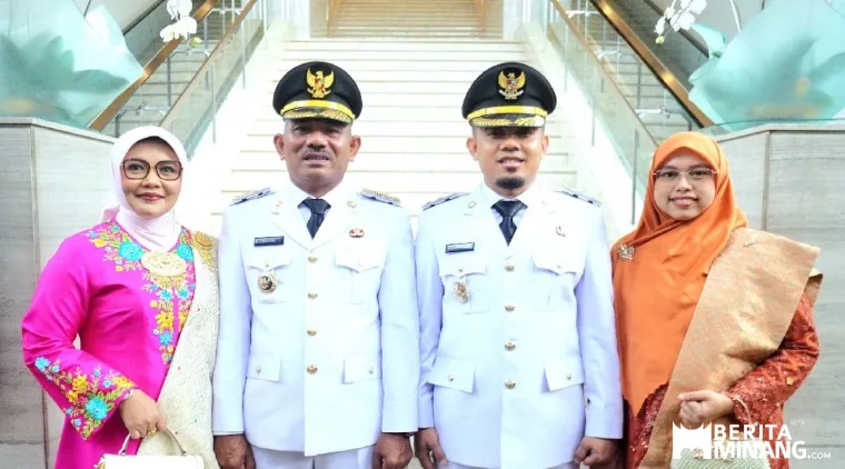 Bupati dan Wakil Bupati Lima Puluh Kota terpilih, Safni Sikumbang dan Ahlul Badrito Resha, resmi dilantik Presiden Republik Indonesia Prabowo Subianto, Kamis, 20 Februari 2025 di Istana Negara
