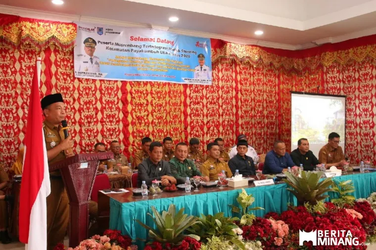 Musrenbang terintegrasi rembuk stunting Kecamatan Payakumbuh Utara di Aula Kecamatan Payakumbuh Utara, Senin (03/02/2025)
