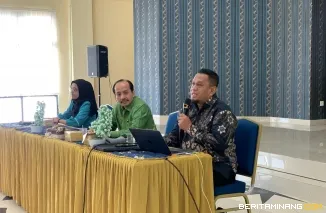Suasana Sosialisasi Identifikasi dan Pendaftaran Naskah Kuno Nusantara yang diselenggarakan DPK, Kamis (19/2/2025) di Aula Dinas Pendidikan dan Kebudayaan Padang Panjang. Foto: Kominfo Padang Panjang