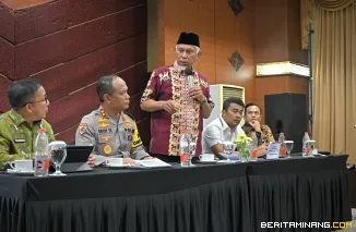 Suasana Rapat Koordinasi (Rakor) Kepala Daerah (KDH) dan Wakil KDH Terpilih se-Sumbar di Kantor Penghubung Pemprov Sumbar, Jakarta, Rabu (19/02/2025). Foto: Biro Adpim Sumbar