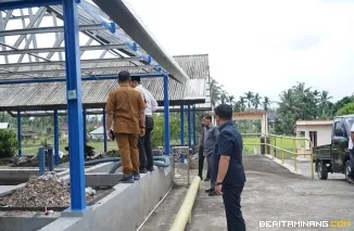Komisi C DPRD Kota Payakumbuh meninjau langsung Instalasi Pengolahan Lumpur Tinja (IPLT)