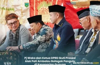 Penjabat (Pj) Wali Kota, Sonny Budaya Putra, A.P, M.Si ketika menghadiri prosesi Alek Pati Ambalau Batagak Pangulu yang digelar Kenagarian Gunung, Ahad (16/2/2025). Foto: Kominfo Padang Panjang