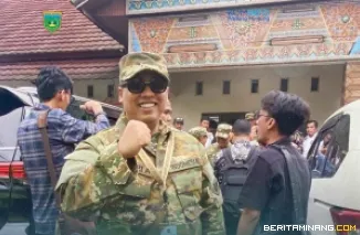 Wali Kota Padang Panjang, H. Hendri Arnis, BSBA bersiap  ikuti retret di Akademi Militer (Akmil) Magelang, Jumat (21/2/2025). Foto: Kominfo Padang Panjang