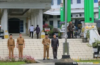 Apel seluruh ASN di Jajaran Pemkab Limapuluh Kota pada, Senin, (3/3/2025) di Pelataran Komplek Kantor Bupati Sarilamak.