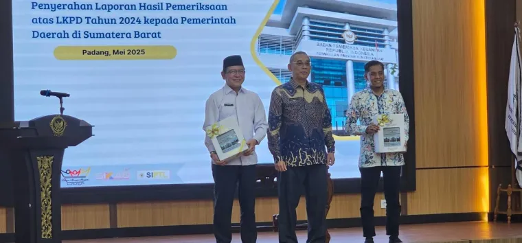 Ketua DPRD Payakumbuh Apresiasi Penyerahan LHP LKPD 2024 oleh BPK-RI Sumbar