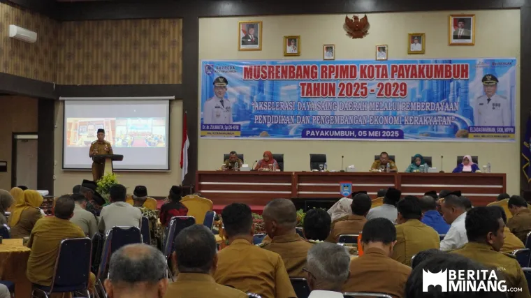 Musyawarah Perencanaan Pembangunan (Musrenbang) yang digelar di Aula Ngalau Indah Balai Kota Payakumbuh, Senin (05/05/2025).