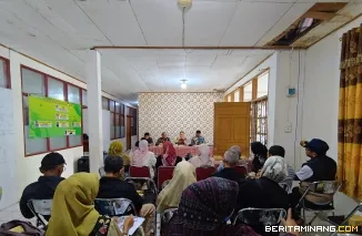 Suasana verifikasi Progul Dinas Penanaman Modal dan Pelayanan Terpadu Satu Pintu (DPMPTSP) Padang Panjang Selasa (29/4/2025).Foto: Kominfo Padang Panjang