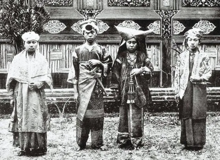 Suku Minang ozaik Minang - WordPress