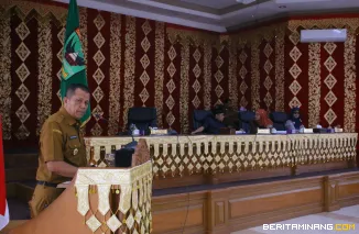 Rapat paripurna yang digelar di ruang sidang DPRD setempat, Selasa (10/06/2025).