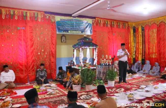 Perayaan Khatam Al-Qur'an ke-18 Taman Pendidikan Al-Qur'an (TPQ) dan Taman Pendidikan Seni Al-Qur'an (TPSQ) Surau Malayu, Kelurahan Padang Karambia, Kecamatan Payakumbuh Selatan, Kota Payakumbuh, Rabu (18/6/2025).