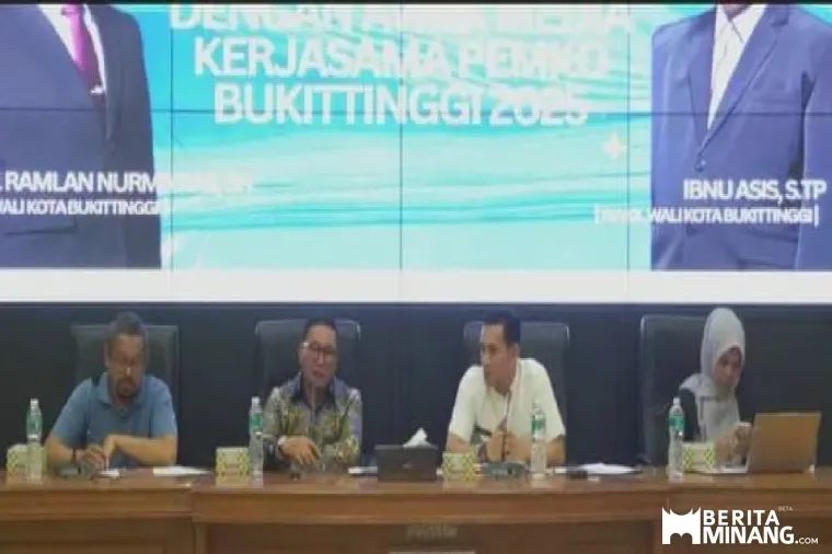 pemko telah melakukan pertemuan silaturahmi bersama awak media, di Aula Balaikota, Jumat (04/07).