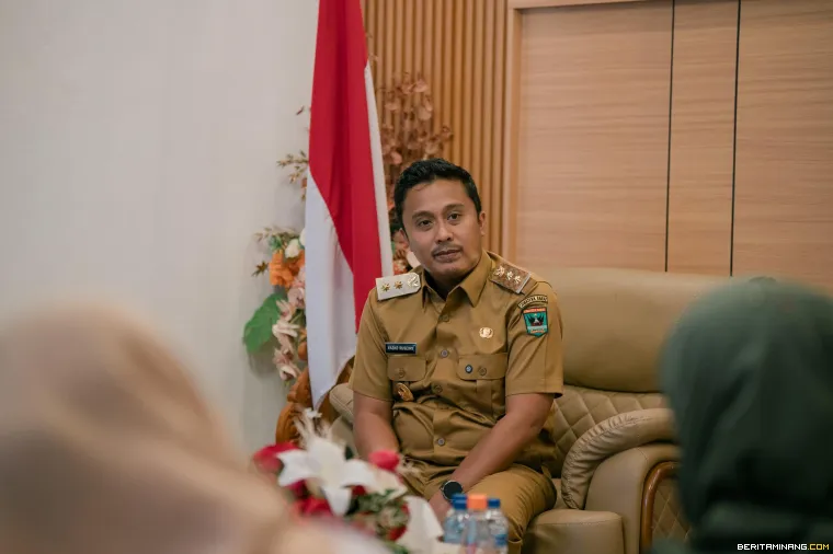 Wakil Gubernur Sumbar, Vasko Ruseimy