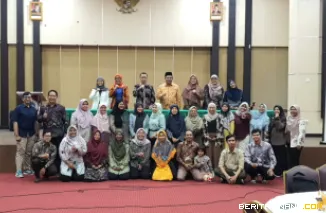 Kegiatan penutupan Workshop RPS oleh Dekan FBS UNP di Auditorium FBS UNP pada 21-23 Juli 2025. Foto MR.
