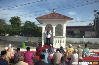 Pemerintah Kota Payakumbuh bersama masyarakat menggelar Sholat Istisqa dan doa bersama pada Minggu pagi, 20 Juli 2025 di Lapangan Mangkudu Balai Jariang, Kelurahan Koto Nan Gadang, Kecamatan Payakumbuh Utara.