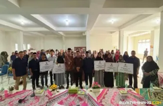 Bersama BAZNAS, Pemko Bukittinggi salurkan zakat kepada 125 mustahiq di kantor BAZNAS, Kamis, ( 24/07). Foto : Dok  Diskominfo Bkt