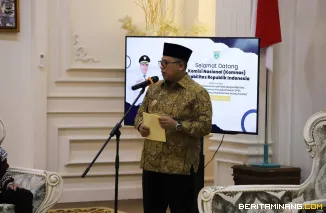 Wali Kota Padang Panjang, Hendri Arnis saat menerima kunjungan Komisi Nasional (Komnas) Disabilitas Republik Indonesia di Rumah Dinas Wali Kota, Rabu (3/7/2025). Foto: Kominfo Padang Panjang