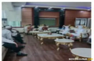 Rapat koordinasi BKMT Bukittinggi dalam rangka persiapan menjadi tuan rumah kegiatan Dakwah Wisata BKMT Sumbar 2025, dihadiri Wawako Ibnu Asis, Selasa (15/07).