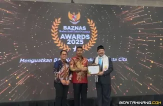 Wakil Gubernur Sumatera Barat, Vasko Ruseimy, pada acara penganugerahan yang digelar di Hotel Mercure Ancol, Jakarta Utara, Kamis (28/8/2025). Foto: Adpim Sumbar
