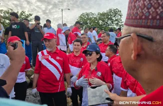 Gubernur Sumatera Barat (Sumbar), Mahyeldi Ansharullah di Padang, Sabtu (16/8/2025). Foto: Adpim Sumbar