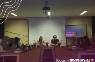 Pembinaan statistik sektoral oleh Pemko Bukittinggi melalui Diskominfo bersama BPS, di BCC kamis(7/8).  Foto : Dok Diskominfobkt