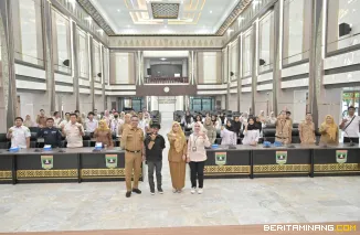 Suasana kegiatan Bimbingan Teknis (Bimtek) Peningkatan Kapasitas Aparatur di Aula Kantor Gubernur, Selasa (2/9/2025). Foto: Adpim Sumbar