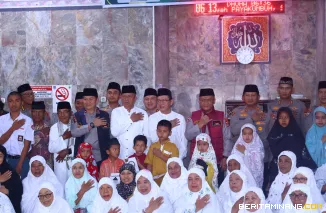 Subuh Berjamaah yang digelar Kepolisian Daerah (Polda) Sumatera Barat di Masjid Baiturrahim Padang Kaduduak, Kelurahan Tigo Koto Diate, Senin (08/09/2025).