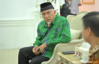 Gubernur Sumatera Barat (Sumbar), Mahyeldi Ansharullah dalam sebuah kegiatan di Padang. Foto:  Adpim Sumbar