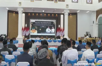 Wako Ramlan Nurmatias pimpin Rakor persiapan MTQ nasional ke 41 tingkat Propinsi Sumatera Barat, di Balairung Rumah Dinas Waki, senin (1/9).