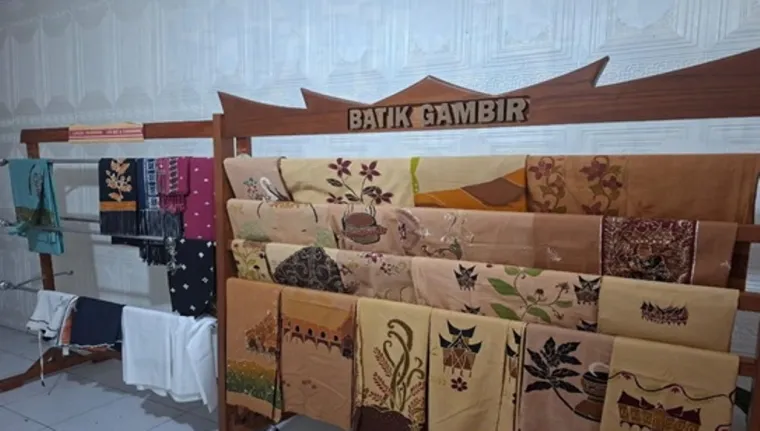 Ilustrasi Mengenal Batik Gambir Dari Kabupaten 50 Kota