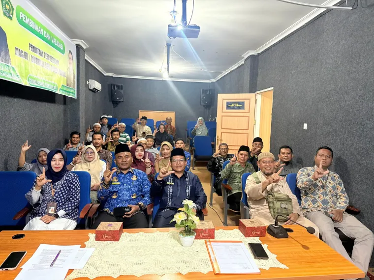 Kegiatan DPK bekerjasama dengan Kankemenag Kota Padang Panjang gelar Sosialisasi Pendataan dan Validasi Perpustakaan Masjid/Musala di Ruang Audio Visual Perpustakaan Daerah, Kamis (23/10/2025)  Foto:Kominfo Padang Panjang