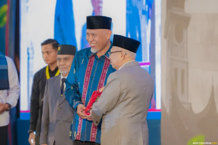 Gubernur Mahyeldi dan Wapres Maaruf Amin.