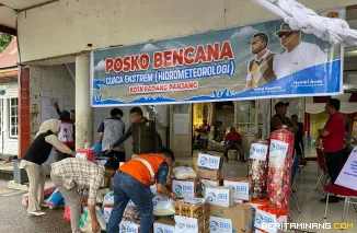 Bantuan yang datang ke Posko Padang Panjang. Foto: Kominfo Padang Panjang