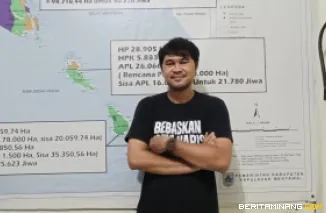 Jurnalis Mongabay Indonesia, Jaka HB, kembali dipercaya memimpin Society of Indonesian Environmental Journalists (SIEJ) Simpul Sumatera Barat untuk periode 2026--2028. Foto: SIEJ Sumbar