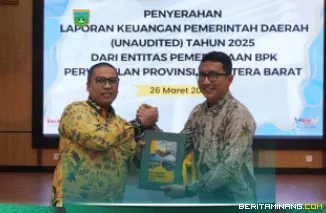 Wali Kota Padang Panjang, Hendri Arnis saat berada di di Kantor BPK RI Perwakilan Sumatera Barat, Kamis (26/3/2026). Foto: Kominfo Padang Panjang