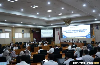 Suasana Rapat Kerja Persiapan Akreditasi Tingkat Universitas Negeri Padang, Senin (12/1/2026). Foto: Humas UNP