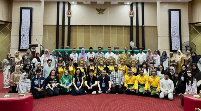Kegiatan student mobility bagi 13 mahasiswa dari INTI International University yang akan berlangsung pada 4--17 Mei 2026 di Fakultas Bahasa dan Seni (FBS) UNP.