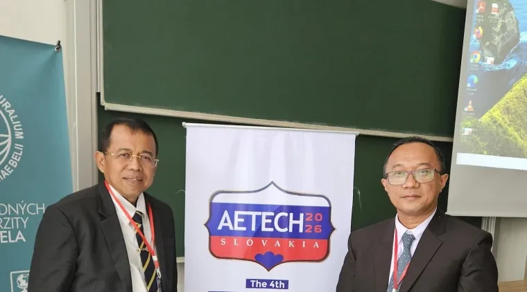 Tiga Dosen UNP Presentasikan Hasil Riset di Slovakia melalui Pendanaan Hibah Equity
