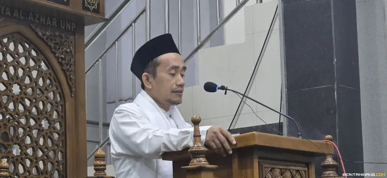 Ustaz Dr. Muhammad Hidayat, M.A.