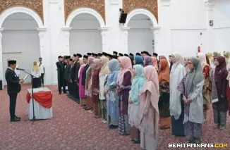 Wako Ramlan Lantik 53 Pejabat di Lingkungan Pemko Bukittinggi
