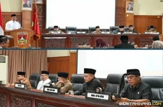 Wako Ramlan Nurmatias saat menyampaikan jawaban Wako terhadap pandangan umum Fraksi yang ada di DPRD Bukittinggi terkait ranperda pertanggungjawaban pelaksanaan APBD 2025,pada sidang paripurna di gedung DPRD, Selasa, (09/06)