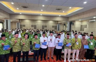Sekda Sumbar: Kenyamanan Jamaah Kunci Memakmurkan Masjid