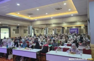 Suasana Pelatihan Peningkatan Kemampuan Pemanfaatan Artificial Intelligence (AI) untuk Mendesain Model Pembelajaran bagi Mahasiswa PPG Calon Guru Gelombang 1 Tahun 2026, Kamis, 9 Juli 2026. Foto: Humas PPG UNP