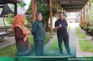 Wali Kota Hendri Arnis saat meninjau kawasan PDIKM Padang Panjang, Sabtu (4/7/2026). Foto: Kominfo Padang Panjang