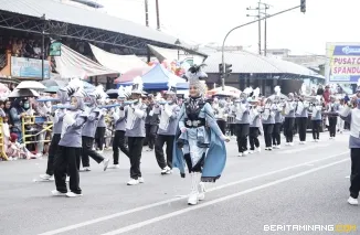113 Kontingen Meriahkan Pawai Alegoris,dan Marching Band Peringati HUT RI Ke-81 di Payakumbuh