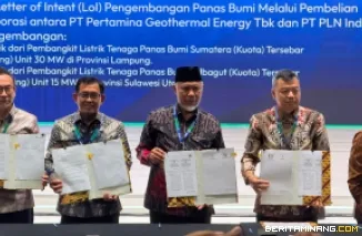 Gubernur Sumatera Barat (Sumbar), Mahyeldi Ansharullah saat menghadiri Opening Ceremony The 11th Indonesia International Geothermal Convention & Exhibition (IIGCE) 2026 di Jakarta, Selasa (18/8/2026). Foto: Adpim Sumbar