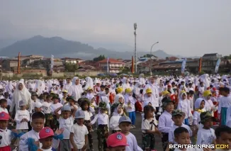 Ribuan Anak Meriahkan Peringatan HAN 2026 di Padang Panjang