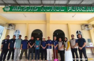 Rutan Padang Panjang Libatkan Warga Binaan Gotong Royong Bersihkan Masjid