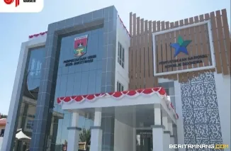 Gedung Perpustakaan Umum Syafrudin Prawiranegara Bukittinggi sejak mulai beroperasi menunjukkan peningkatan kunjungan yang sangat signifikan.